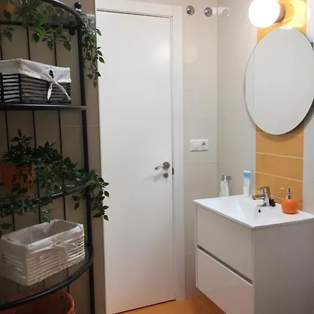 Aurine Apartment
